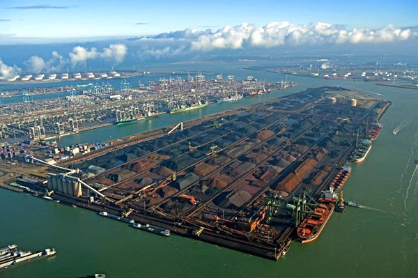 4-port-of-rotterdam.jpg