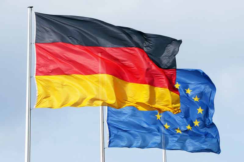 german_and_eu_flags.jpg