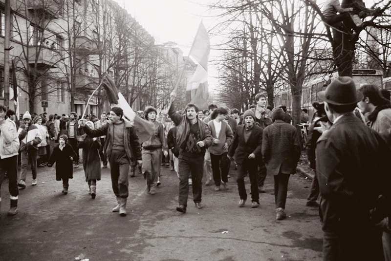 revolutie-1989-foto-duma-800.jpg