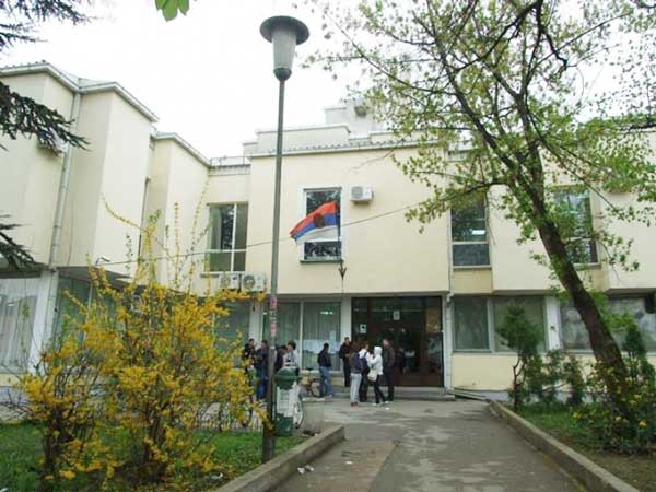 liceul-din-varset1.jpg