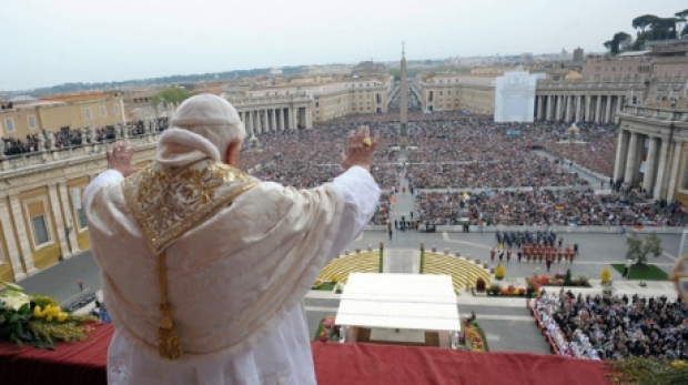 Pastele catolic celebrat la Vatican.jpg