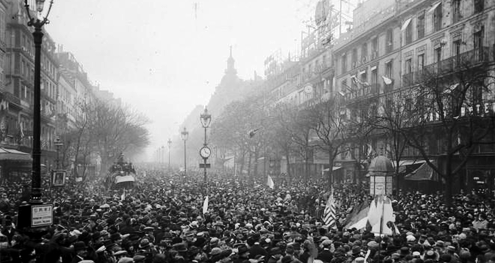 Foto GallicaBnf, 11 noiembrie 1918, Paris.png