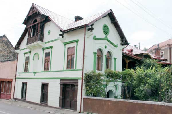 1-Oravița-–-Casa-Maderspach,-azi-Casa-Pita-Bujor-–-sec.-XIX.jpg